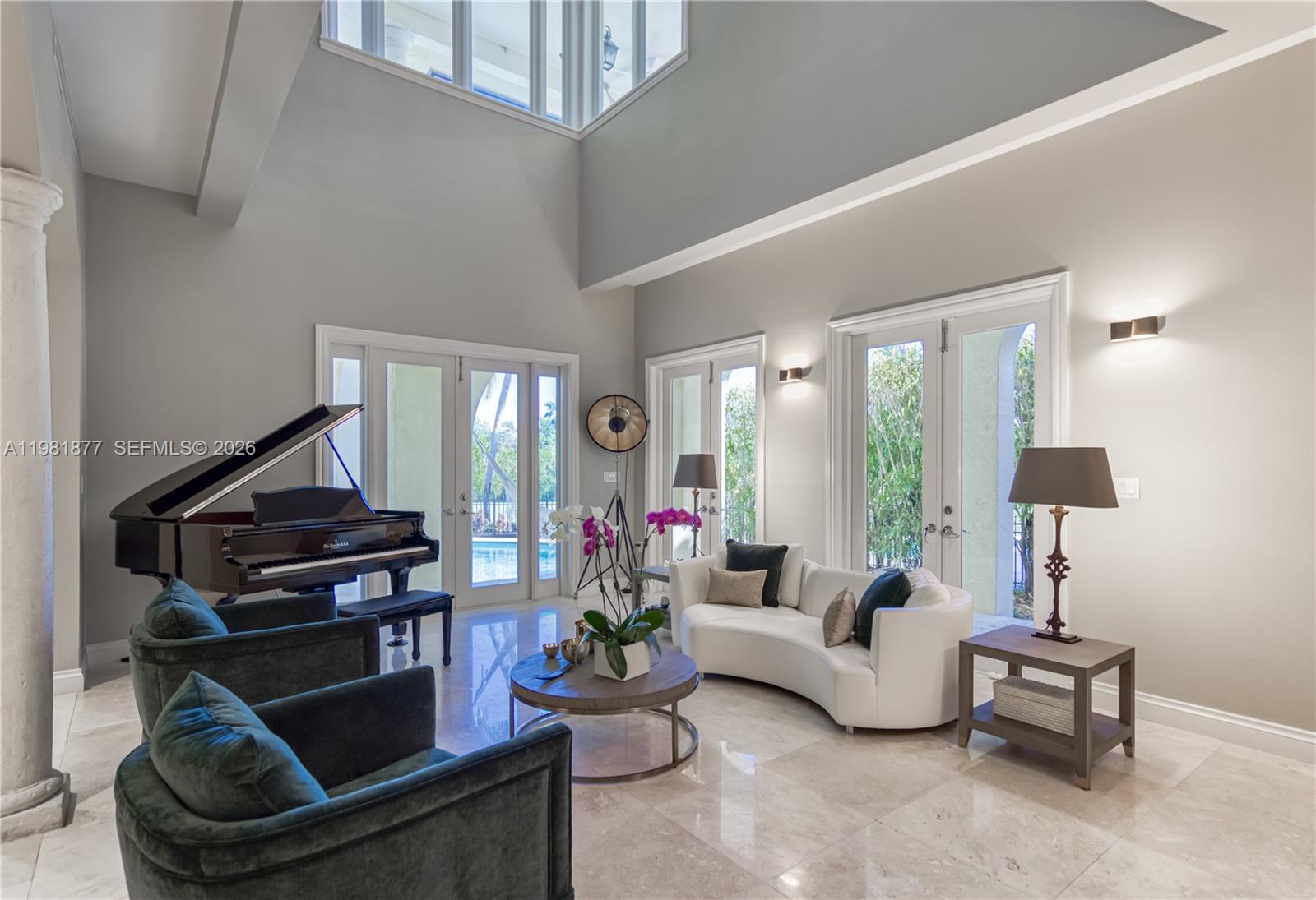 DEERING BAY ESTATES - Residential