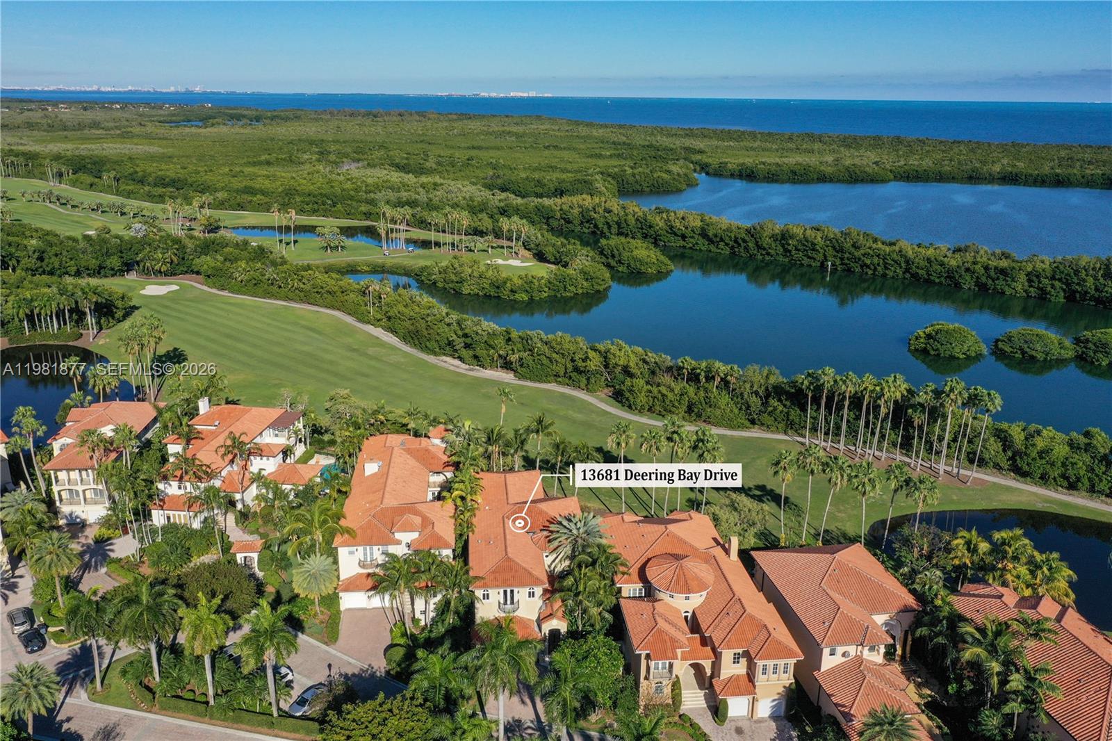 DEERING BAY ESTATES - Residential
