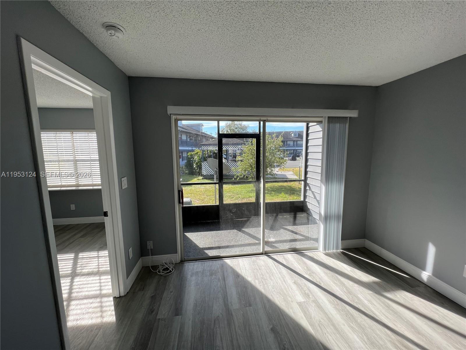 Riverside Condo Debary - Residential