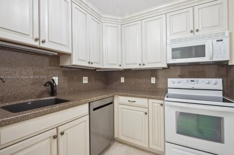6505 Bay Club Dr 3 Fort Lauderdale FL 33308