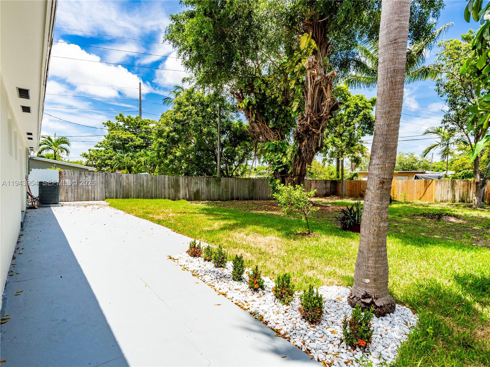 DANIA HEIGHTS ADD - Residential