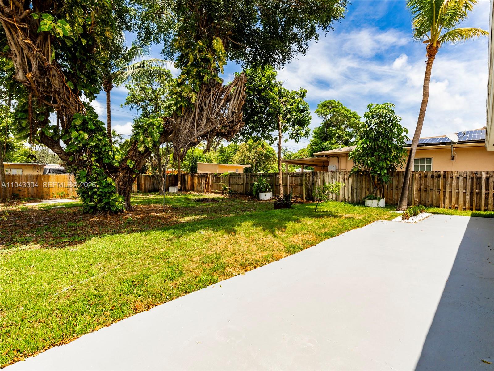 DANIA HEIGHTS ADD - Residential