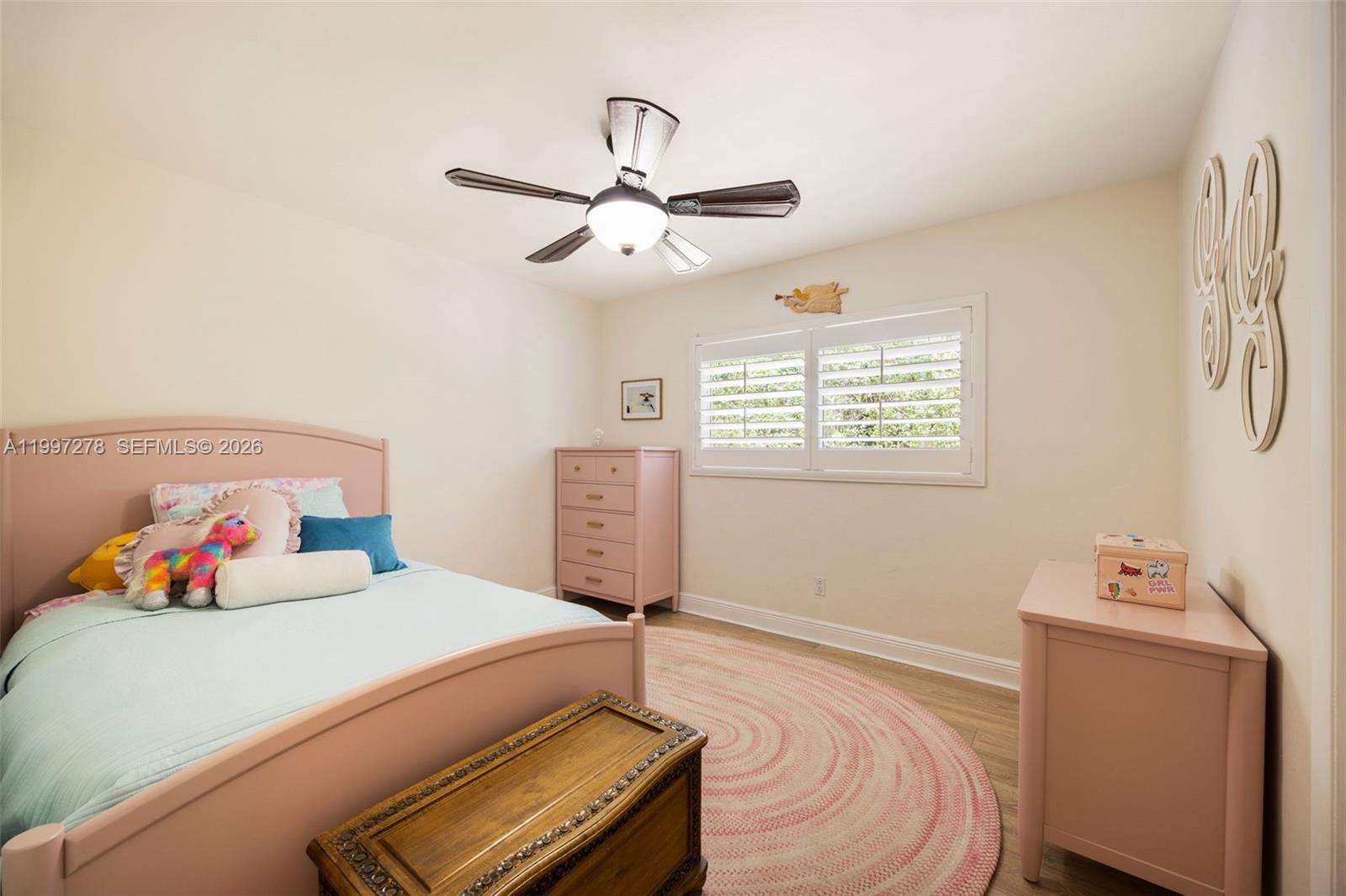 PARIS MANOR EAST - Residential