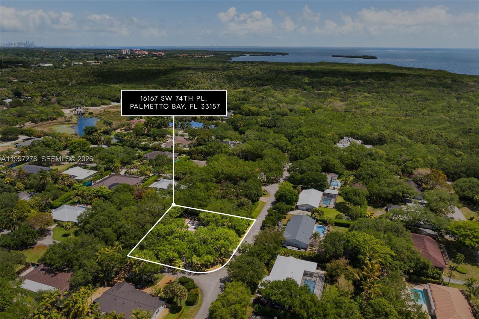 PARIS MANOR EAST - Residential