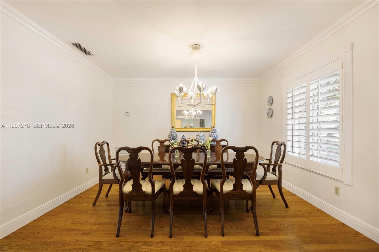 PARIS MANOR EAST - Residential