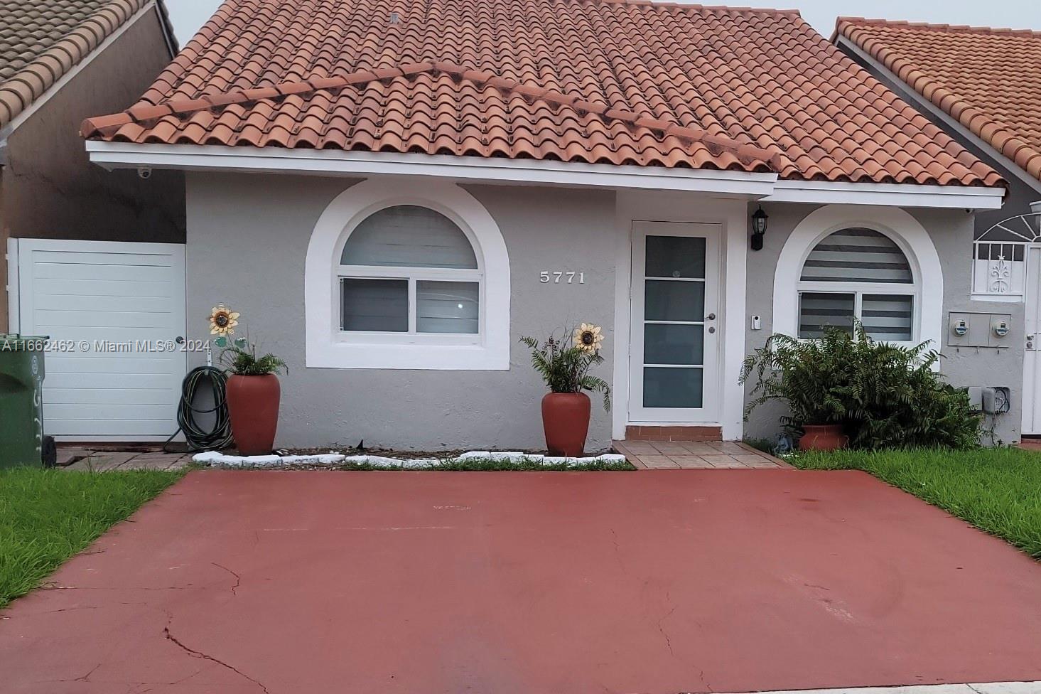 5771 W 21st Ave, Hialeah, Miami-Dade County, Florida - 3 Bedrooms  
2 Bathrooms - 