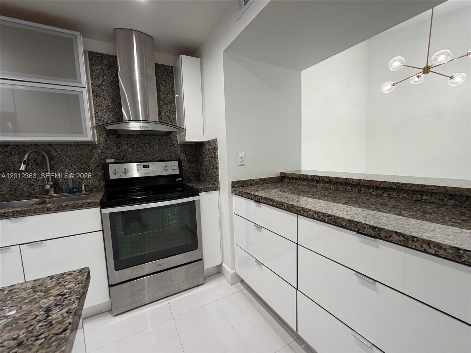 CARMEL LAKES CONDO NO 6 - Residential Lease