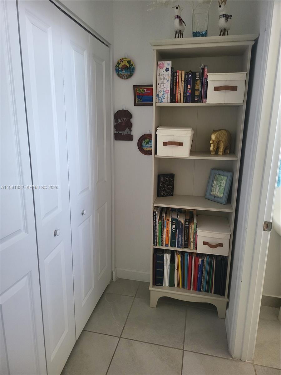 SILVER PALM RESIDENTIAL H - Residential