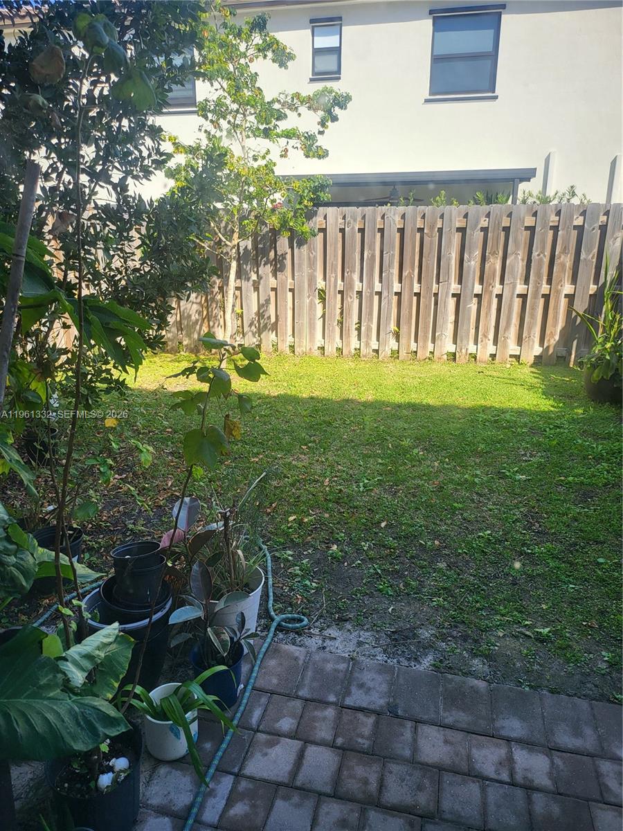 SILVER PALM RESIDENTIAL H - Residential