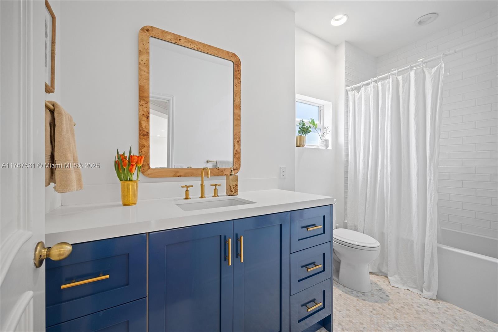 ORANGE POUNDS SUB OF PENT - Residential