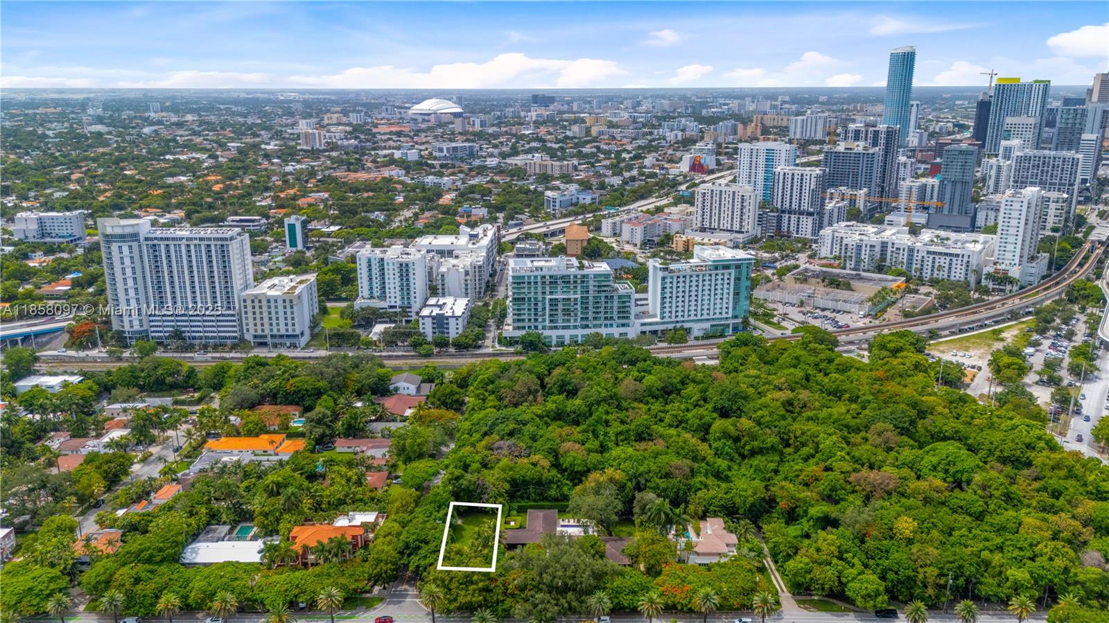 BRICKELLS FLAGLER - Land