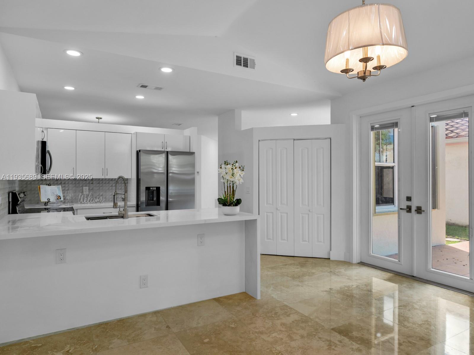 DIMENSIONS NORTH AT CHAPE - Residential