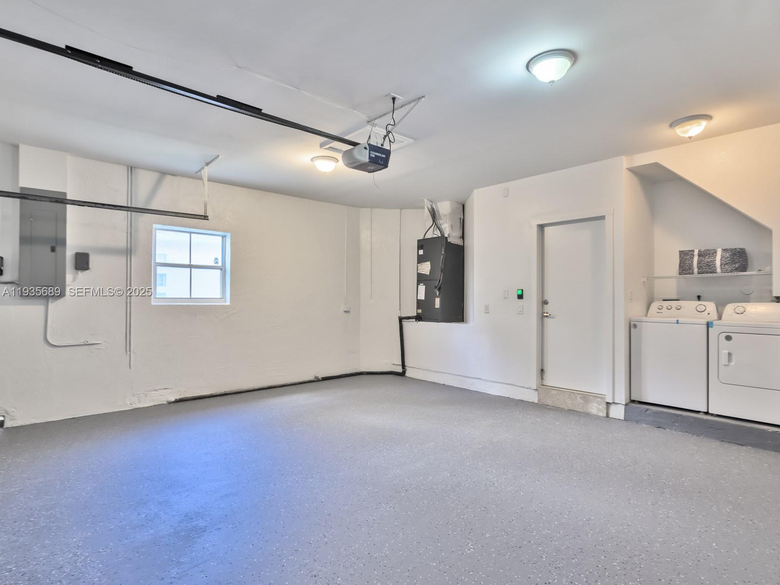 DIMENSIONS NORTH AT CHAPE - Residential