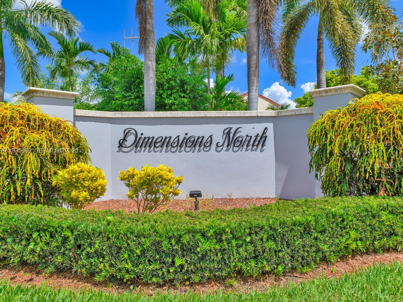 DIMENSIONS NORTH AT CHAPE - Residential