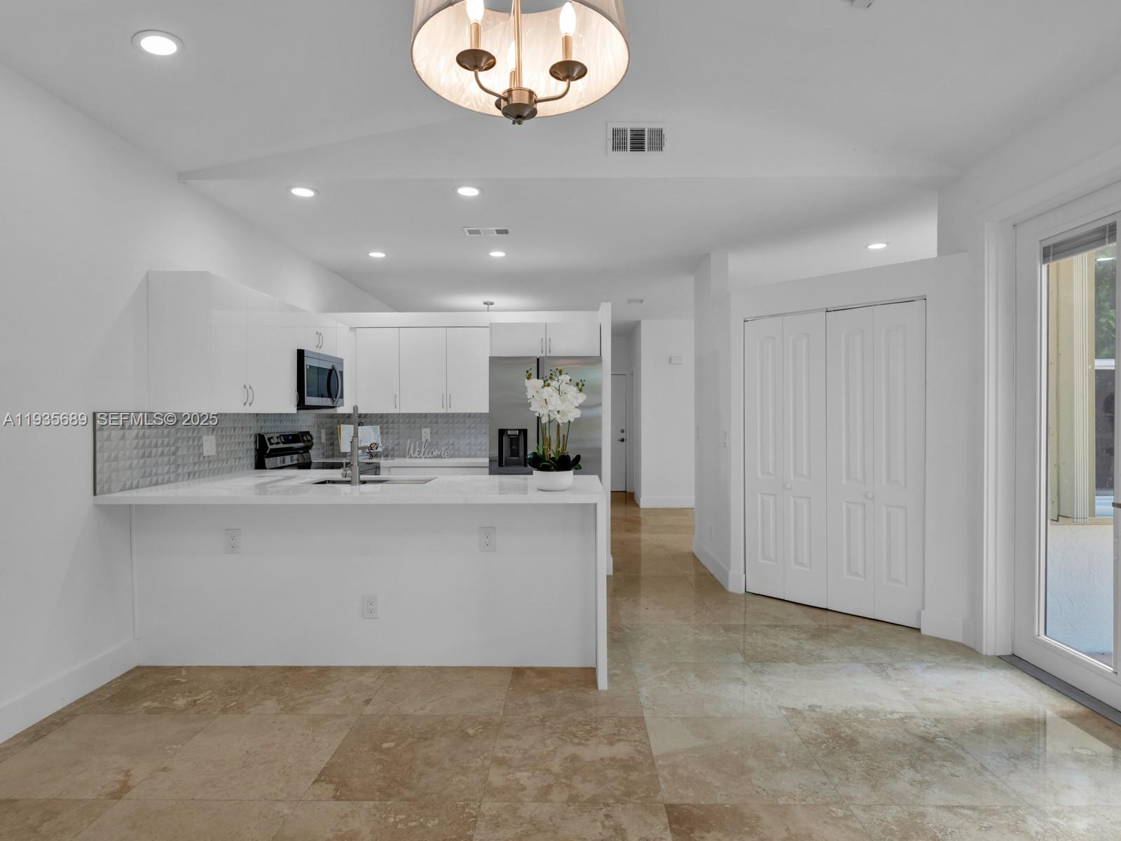 DIMENSIONS NORTH AT CHAPE - Residential