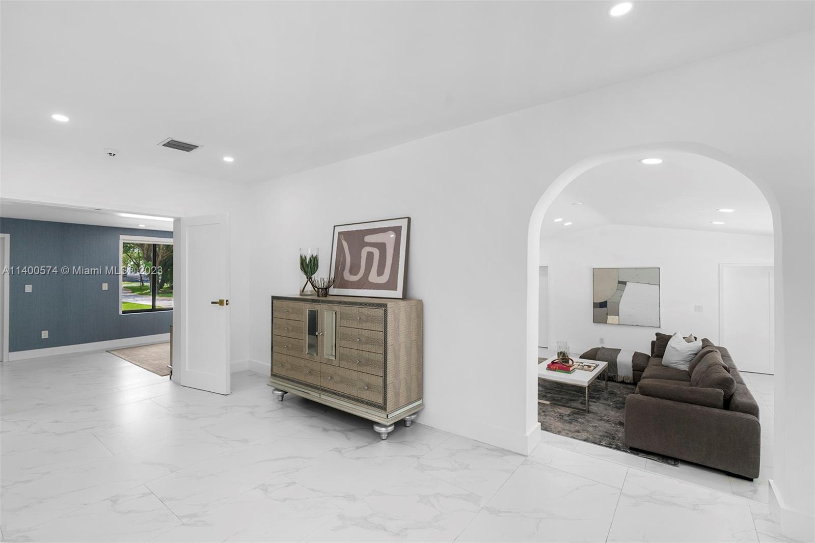 HELMS COUNTRY ESTATES RE- - Residential