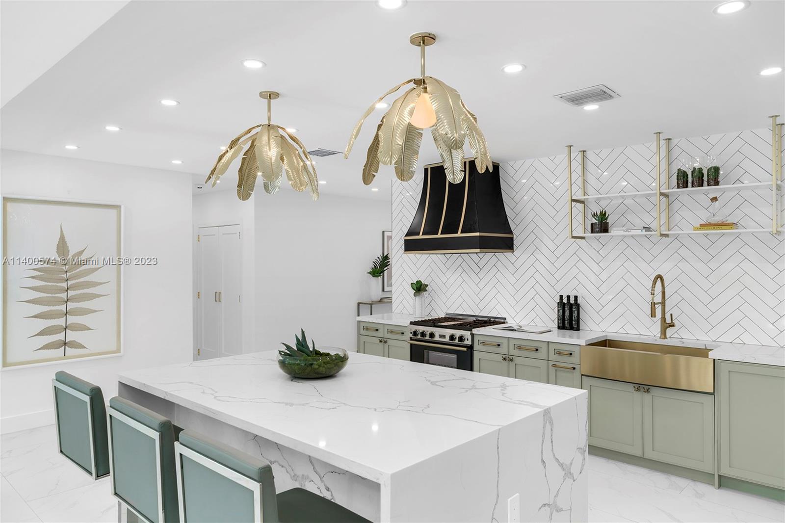 HELMS COUNTRY ESTATES RE- - Residential