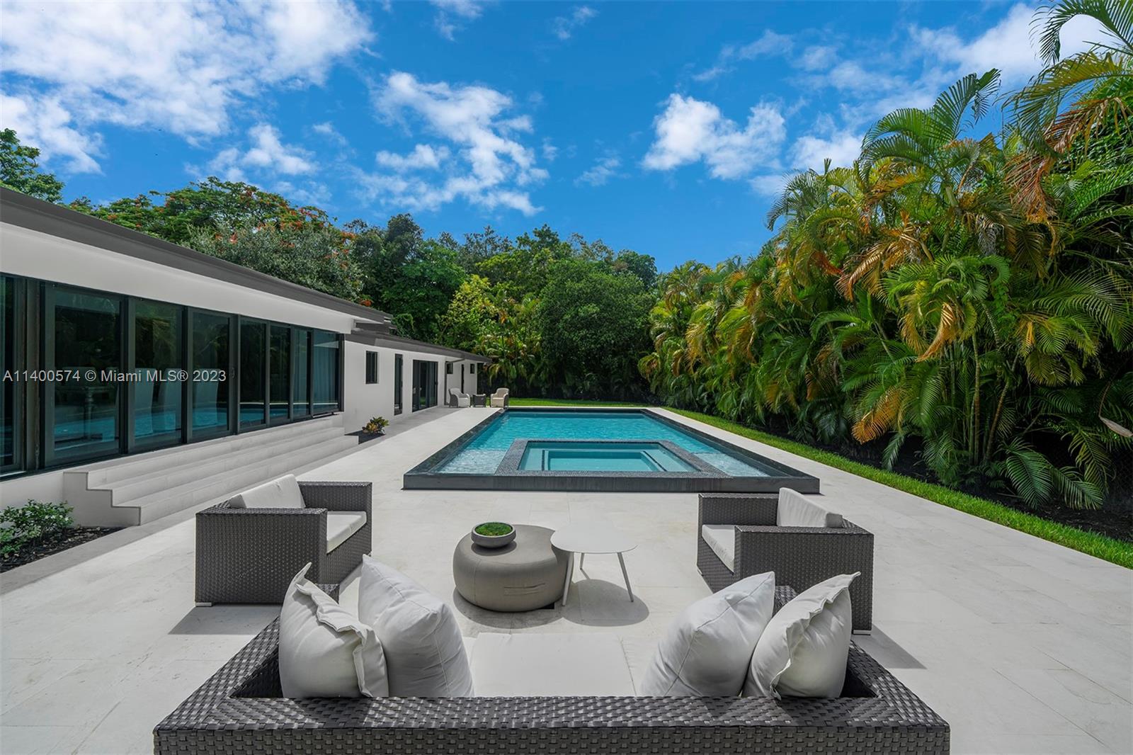 HELMS COUNTRY ESTATES RE- - Residential