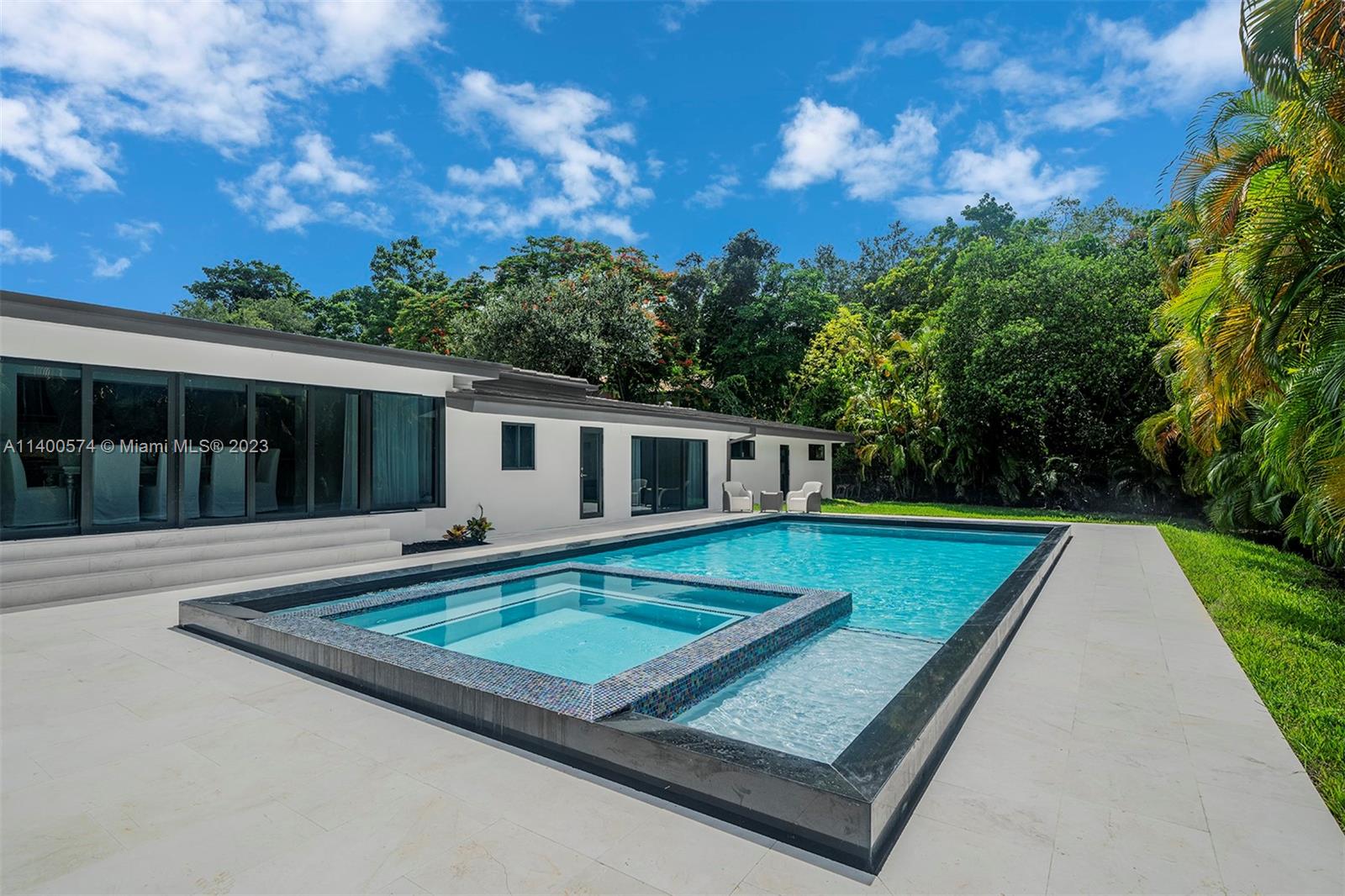 HELMS COUNTRY ESTATES RE- - Residential