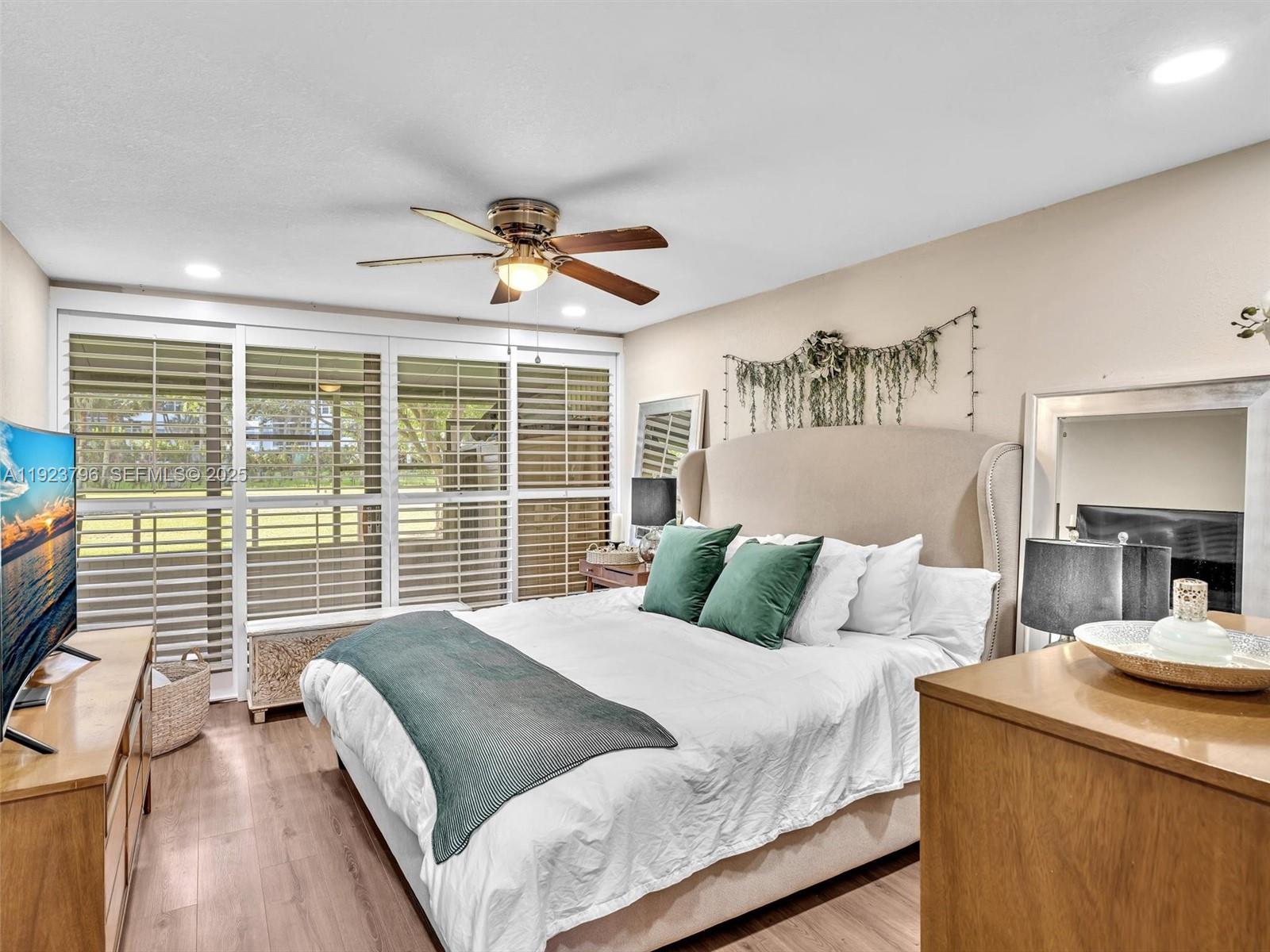 EVERGLADES SUGAR & LAND C - Residential