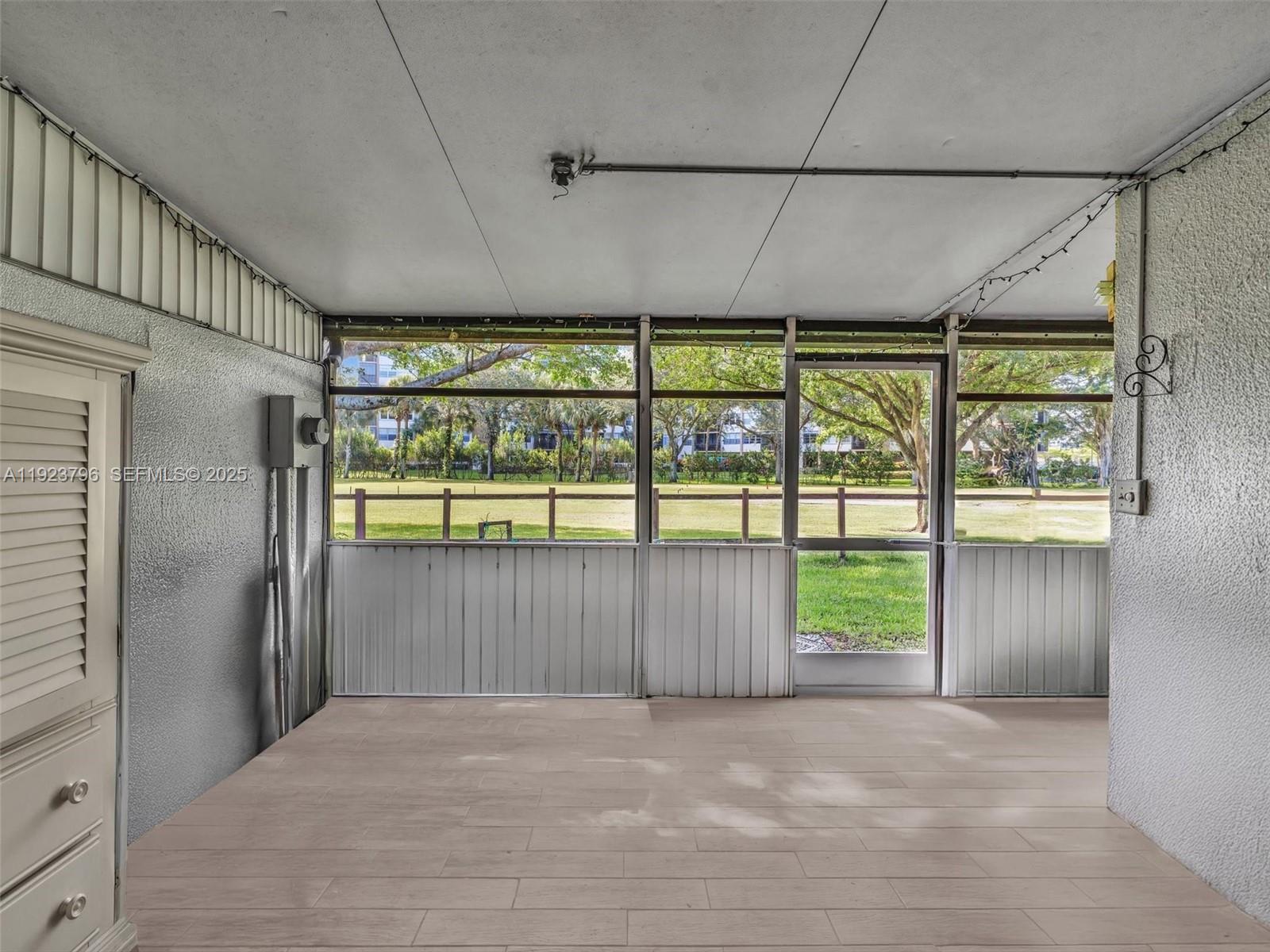 EVERGLADES SUGAR & LAND C - Residential