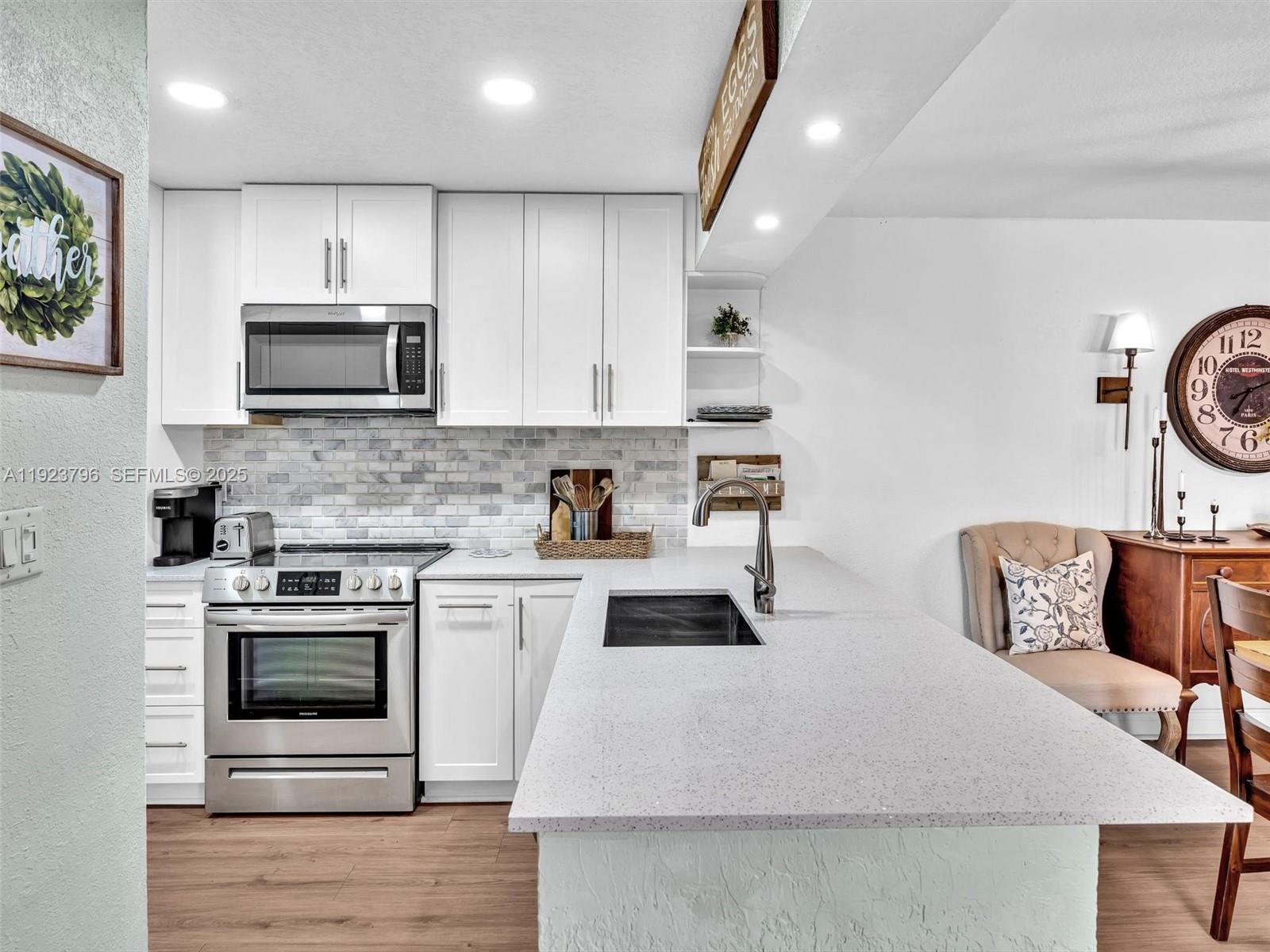 EVERGLADES SUGAR & LAND C - Residential