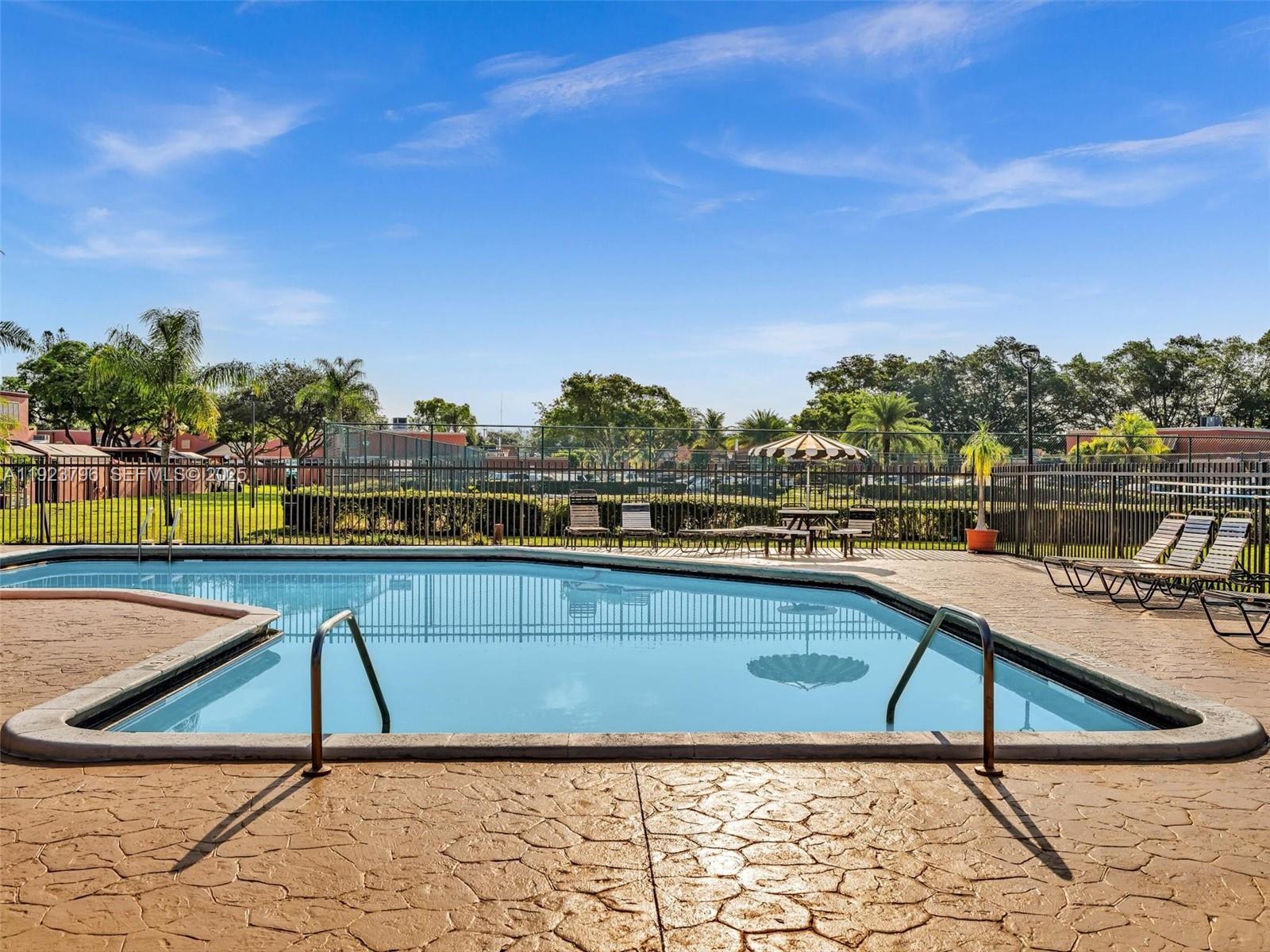 EVERGLADES SUGAR & LAND C - Residential