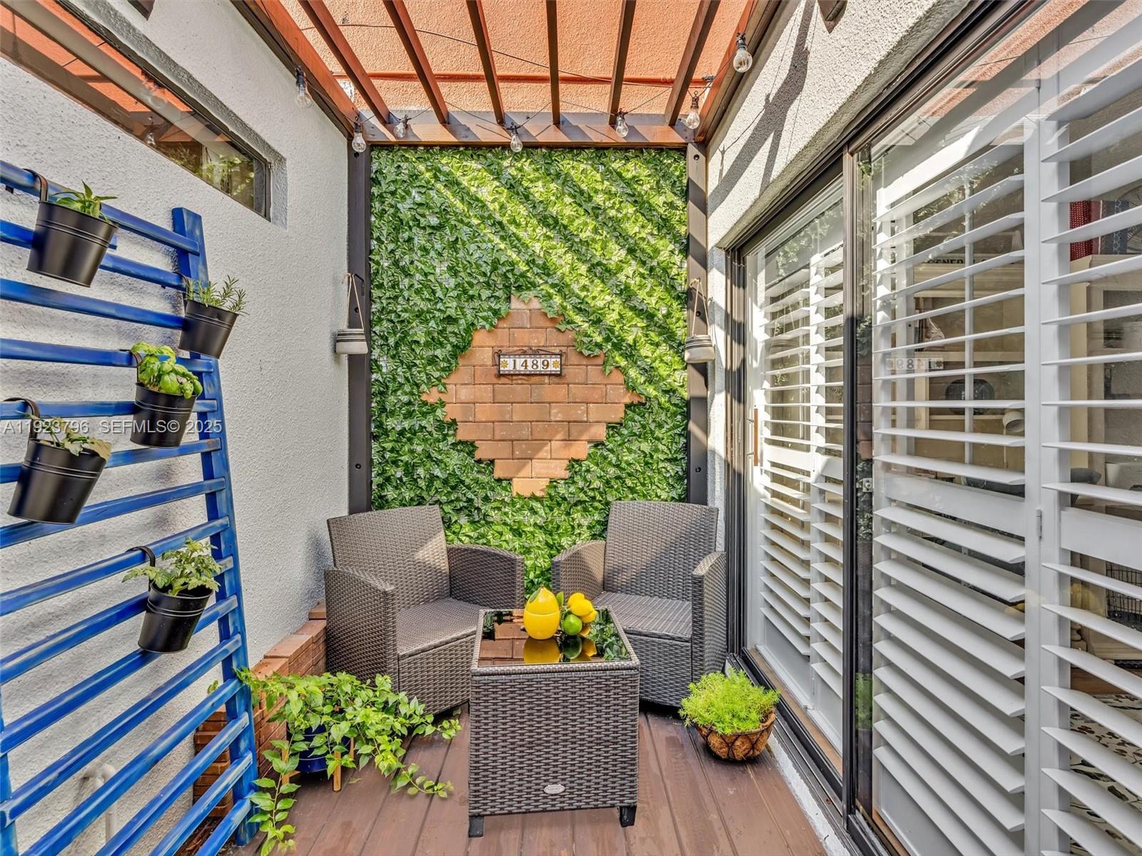 EVERGLADES SUGAR & LAND C - Residential