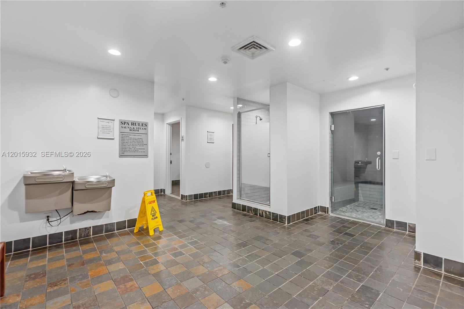 NEO CONDO - Residential