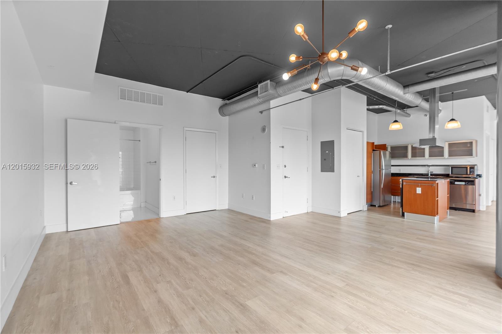 NEO CONDO - Residential