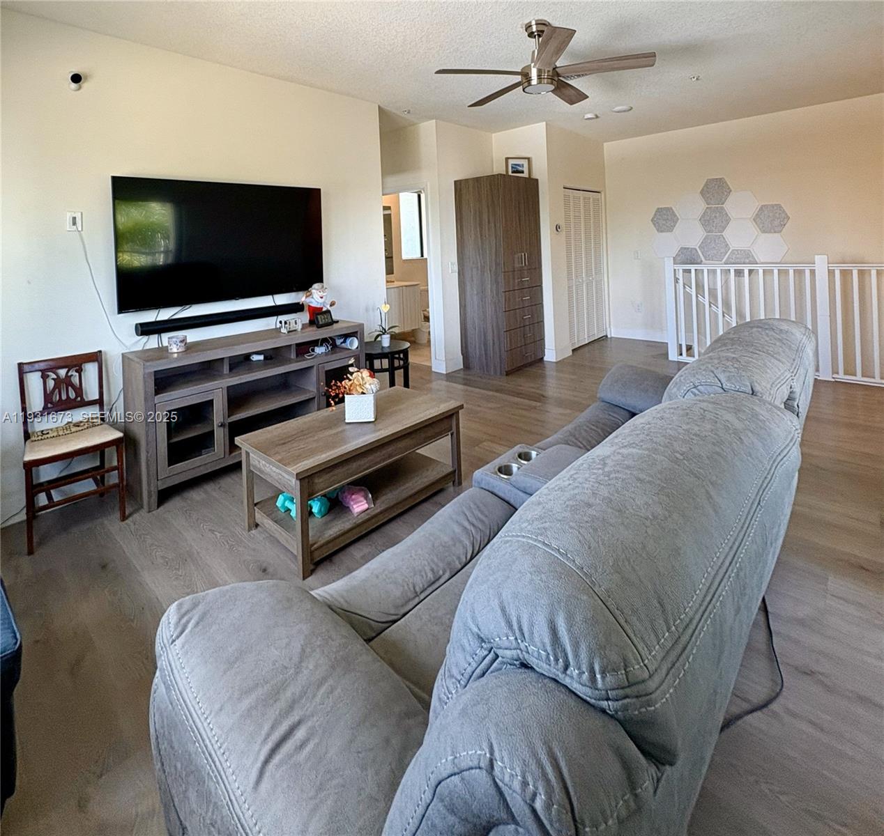 DOWNTOWN DORAL SOUTH PHAS - Residential