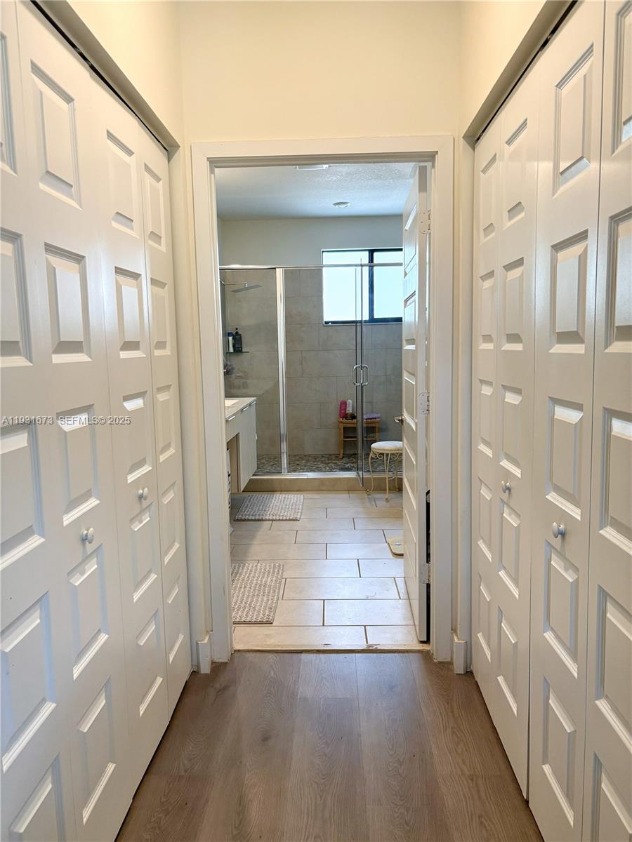 DOWNTOWN DORAL SOUTH PHAS - Residential