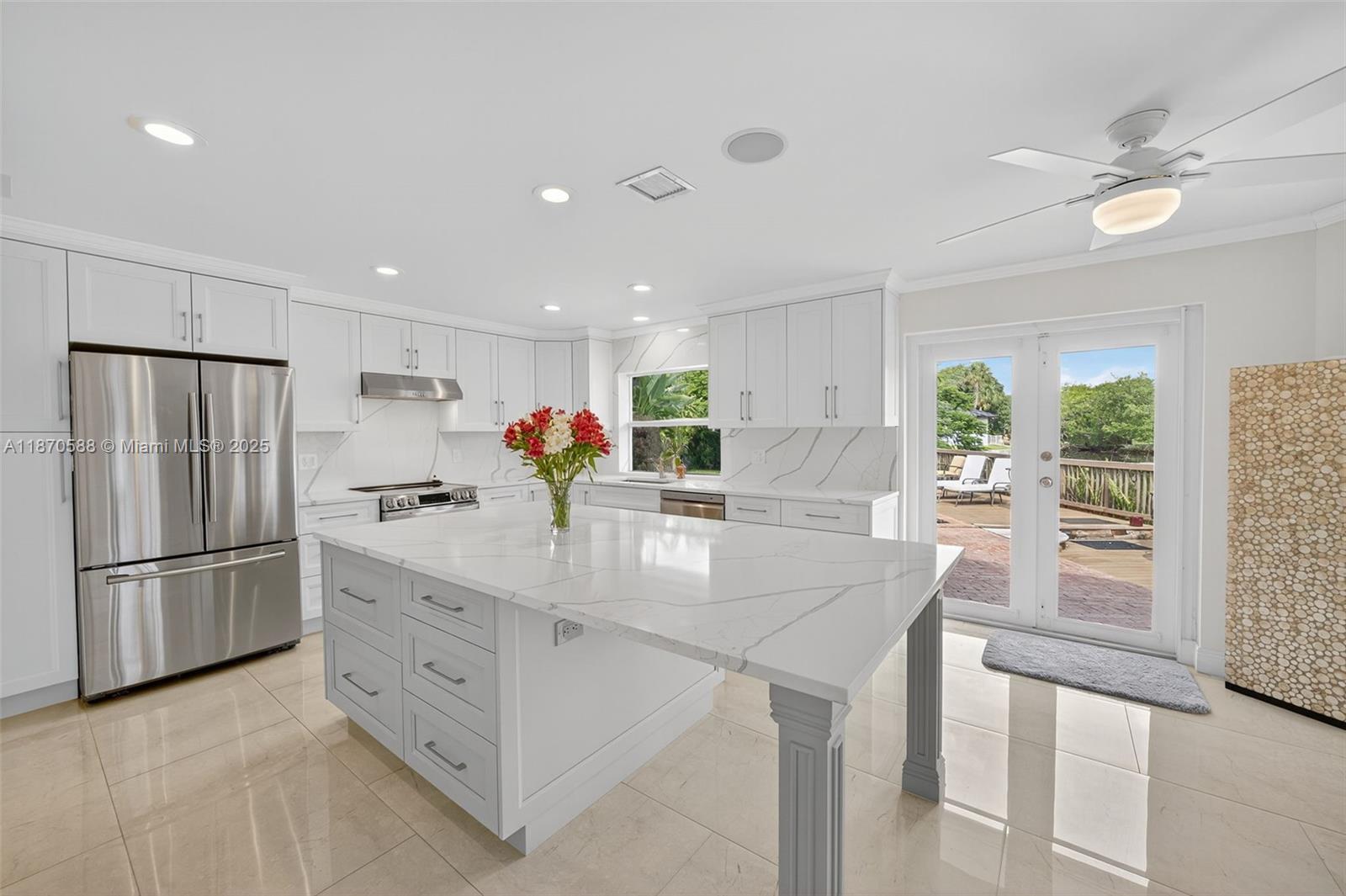 CORAL TERRACE - Residential