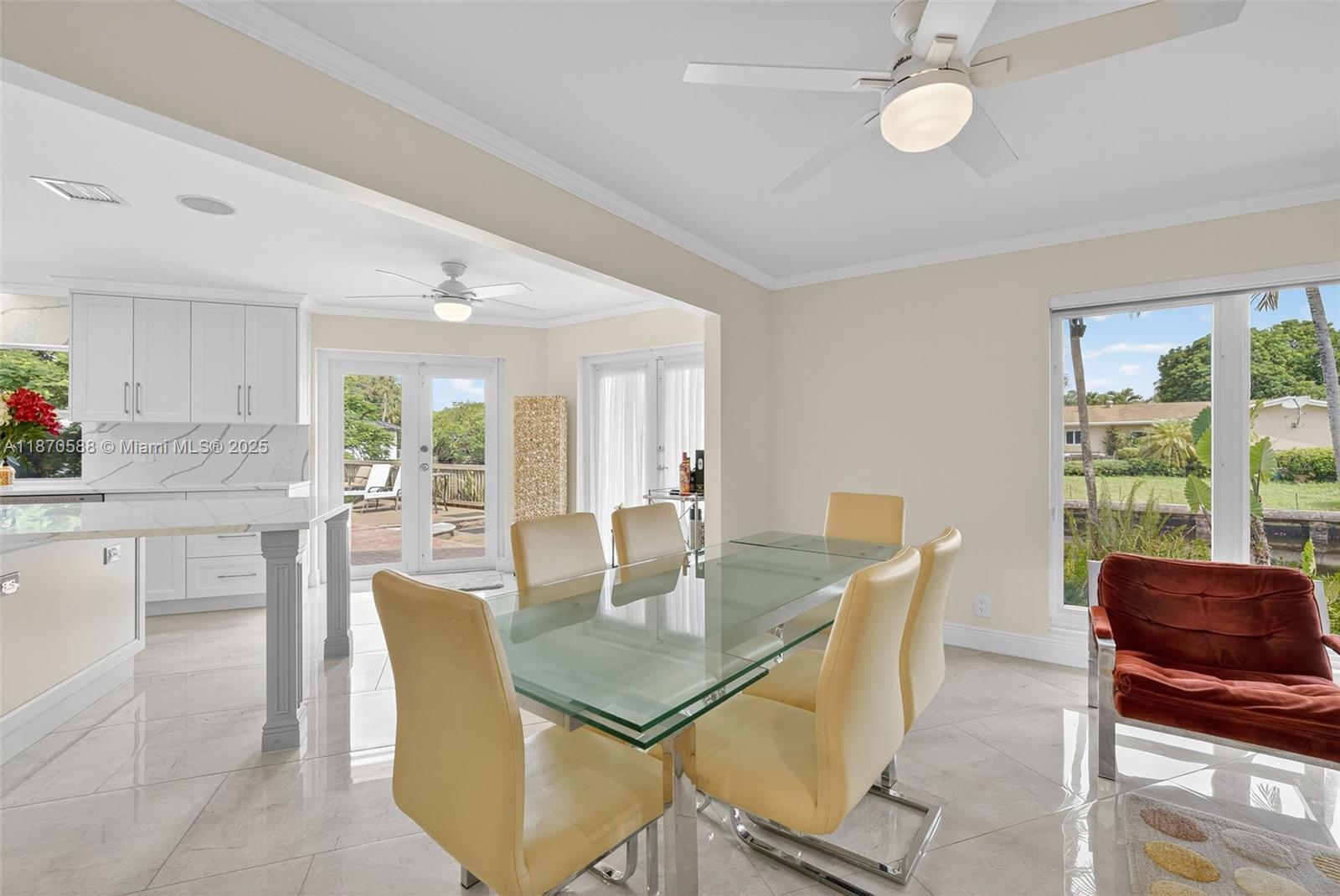 CORAL TERRACE - Residential