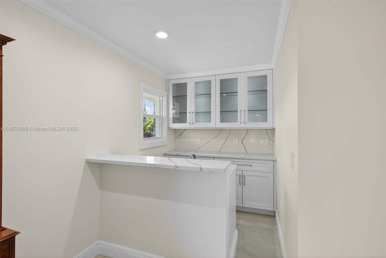 CORAL TERRACE - Residential