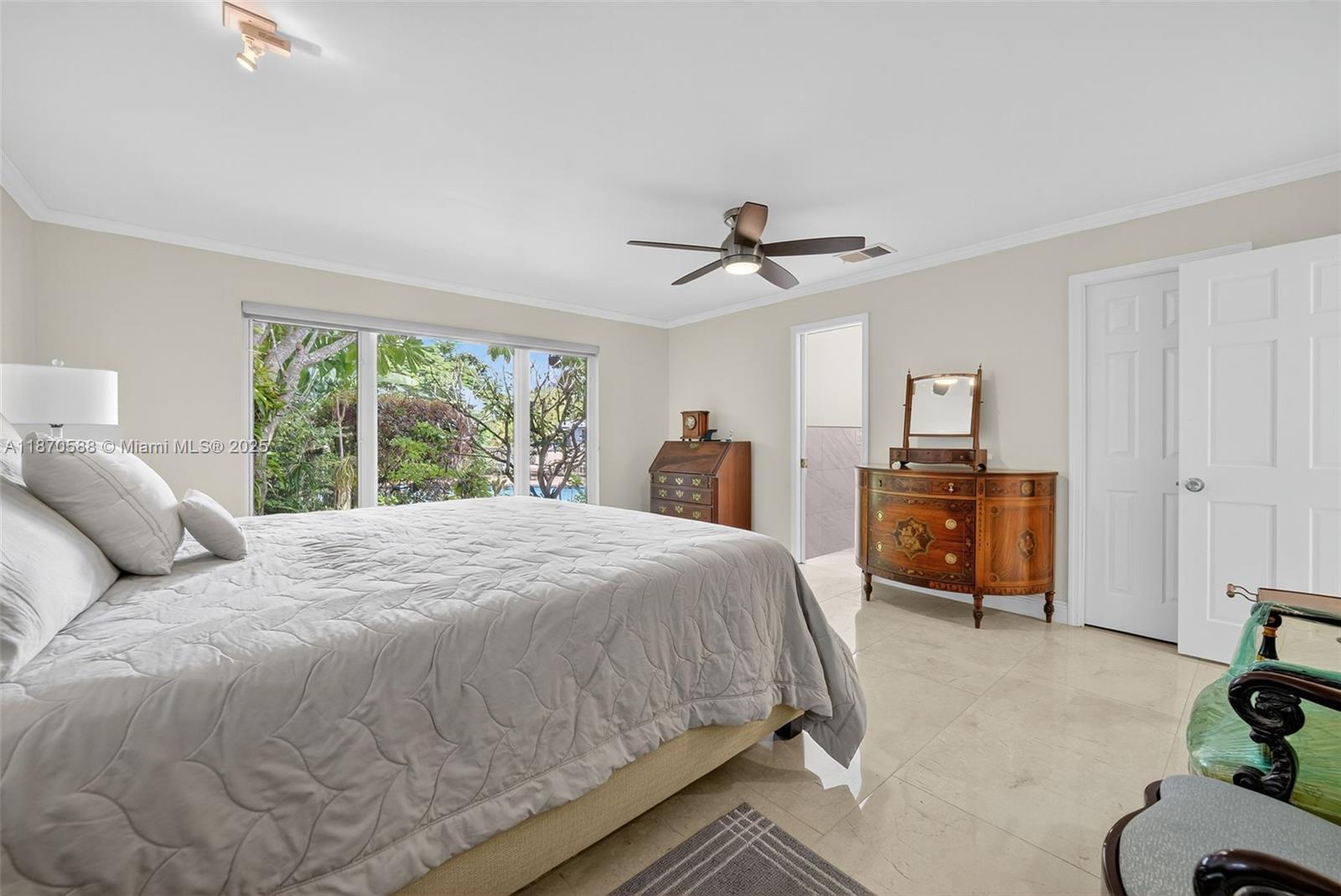 CORAL TERRACE - Residential