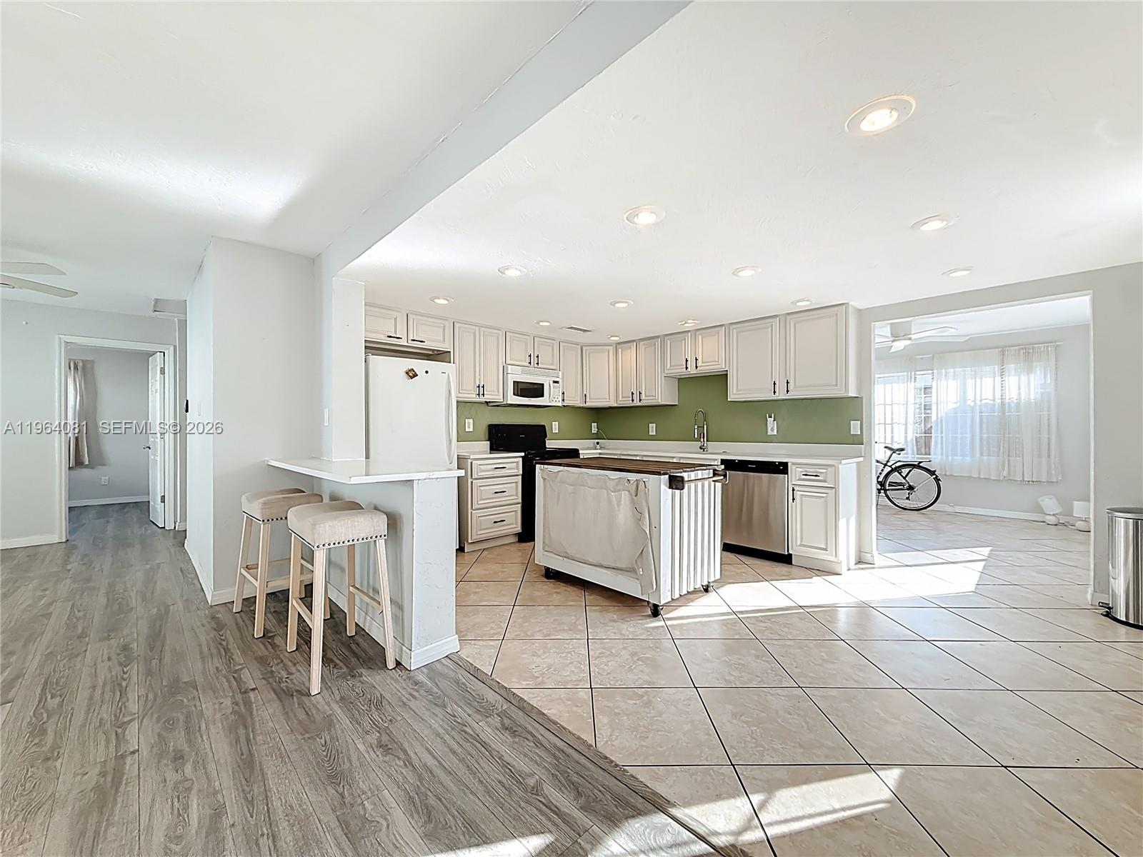 PASADENA GARDENS GULFVIEW - Residential