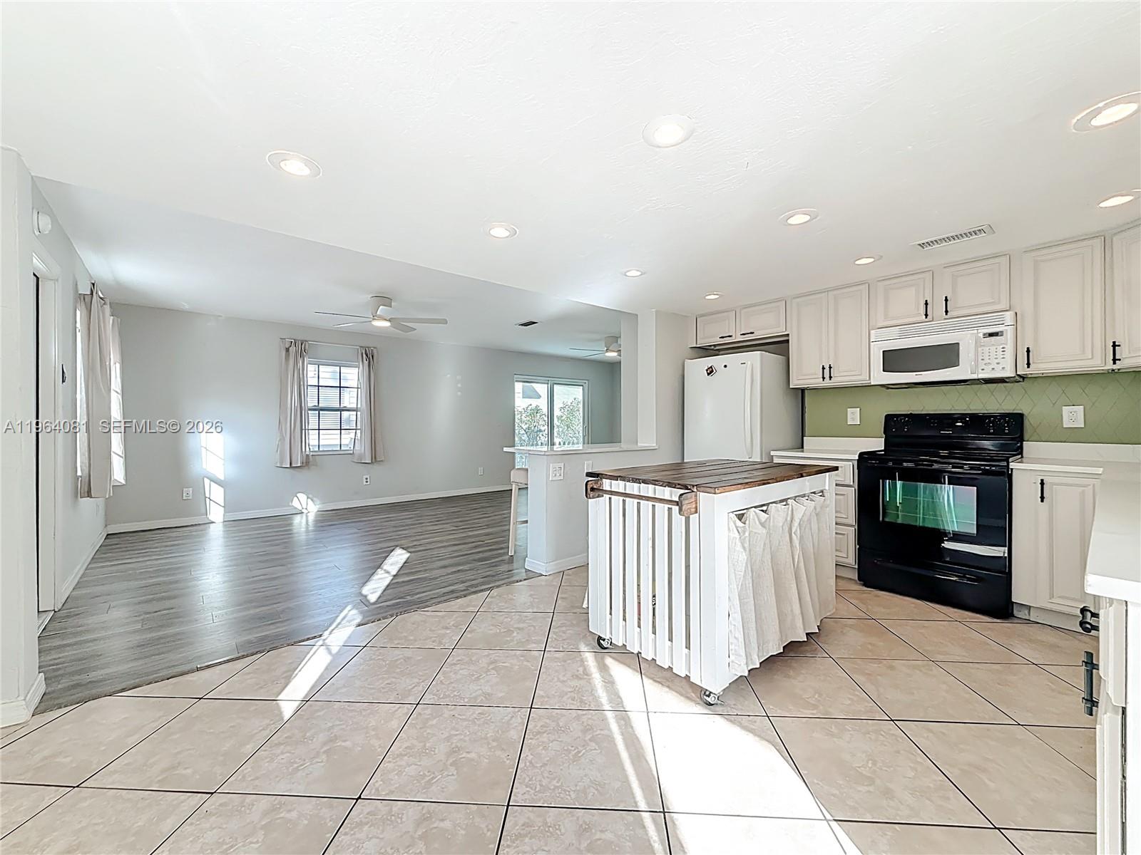 PASADENA GARDENS GULFVIEW - Residential