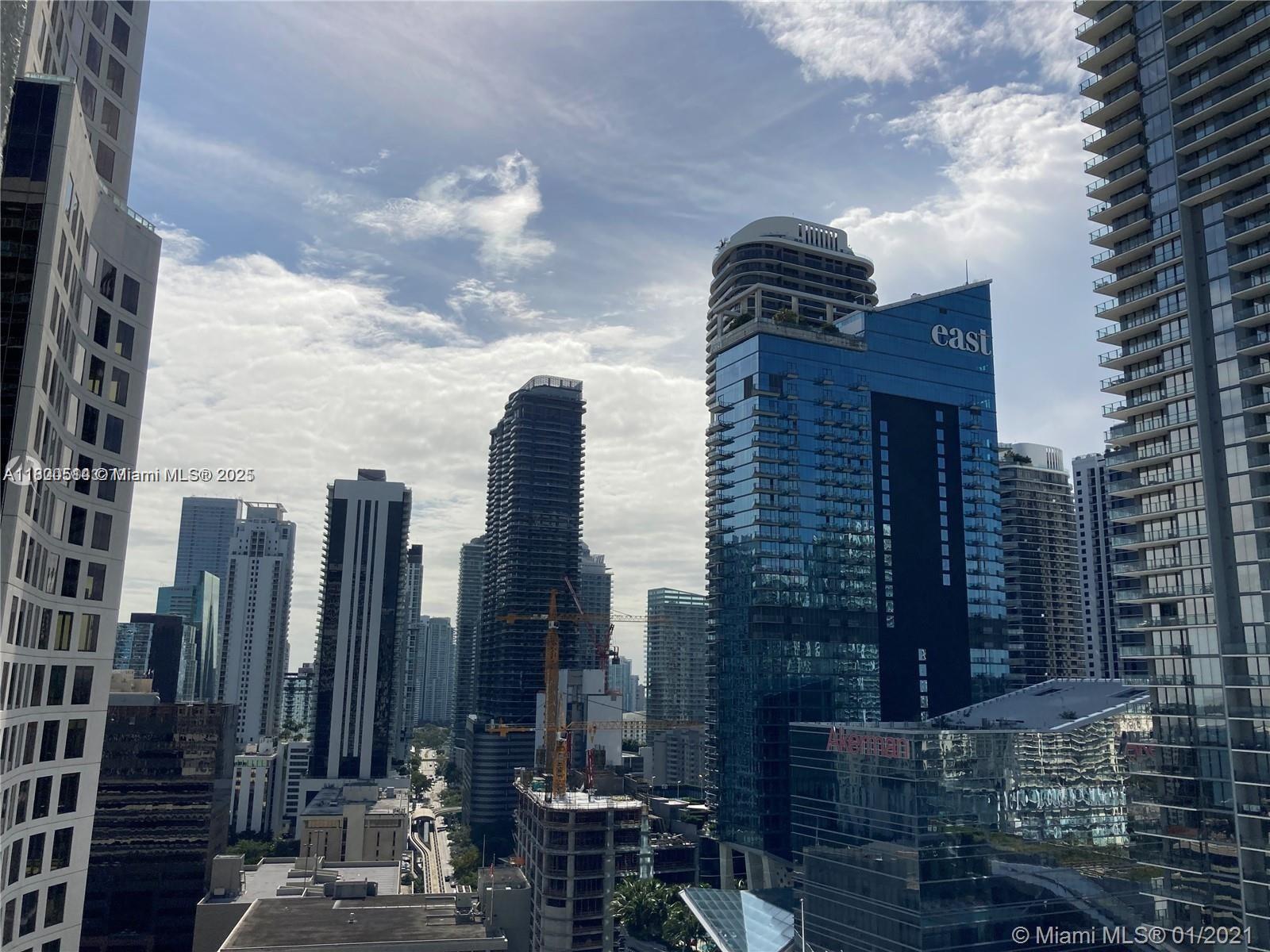 500 BRICKELL WEST CONDO - Residential