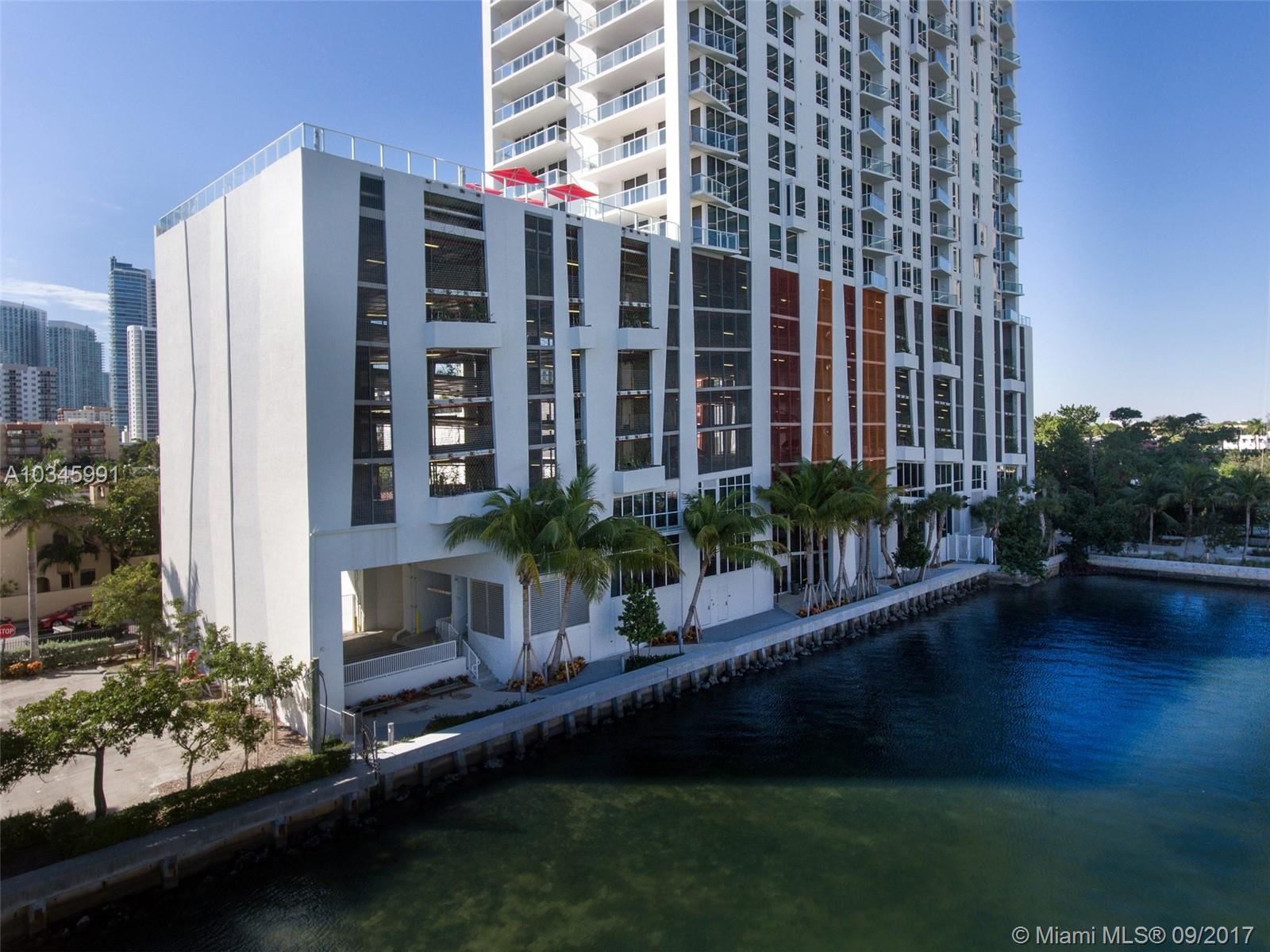 THE CRIMSON CONDO - Residential Lease