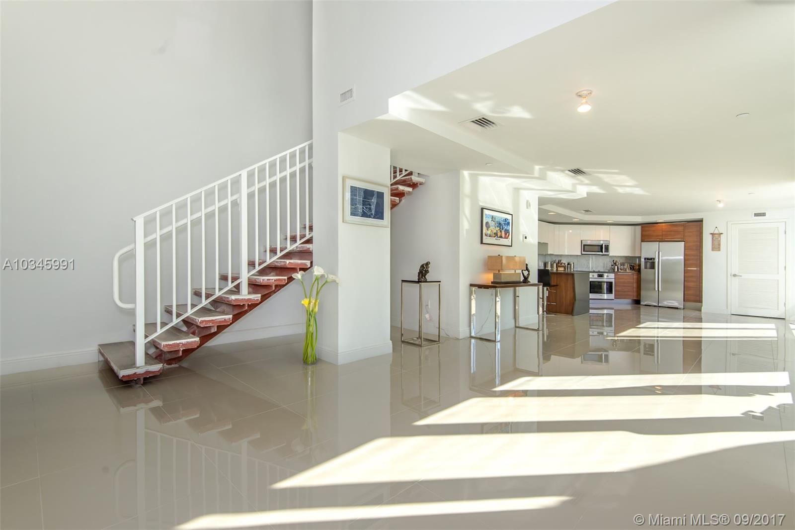 THE CRIMSON CONDO - Residential Lease