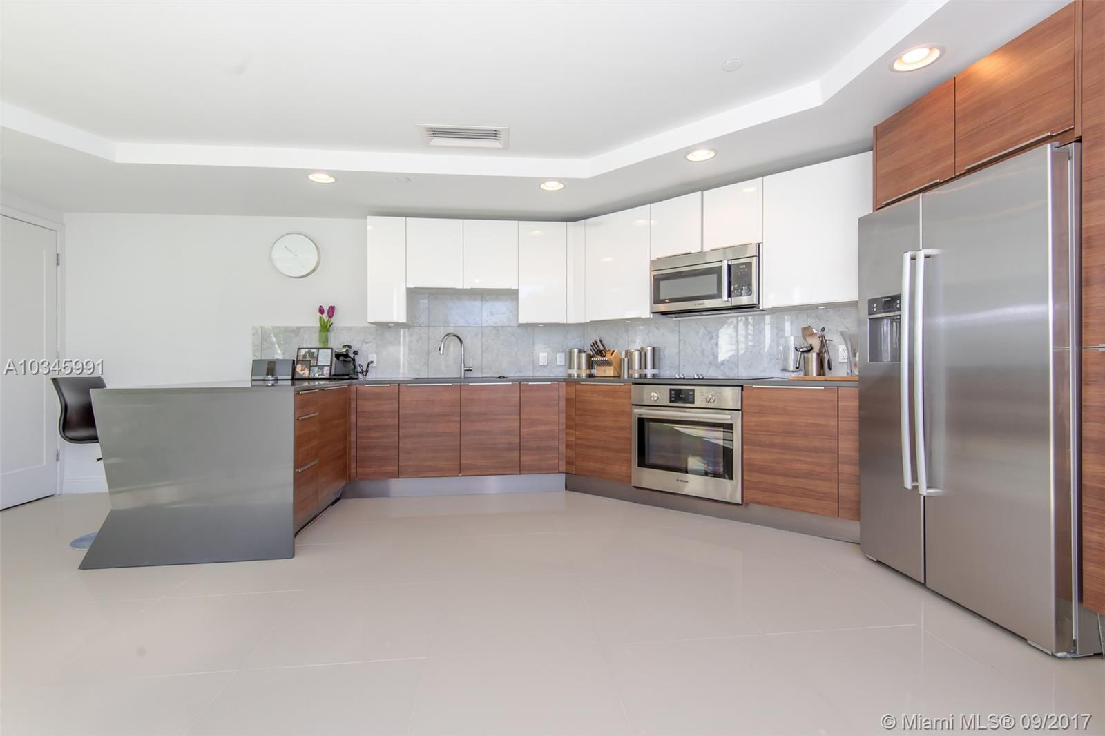 THE CRIMSON CONDO - Residential Lease