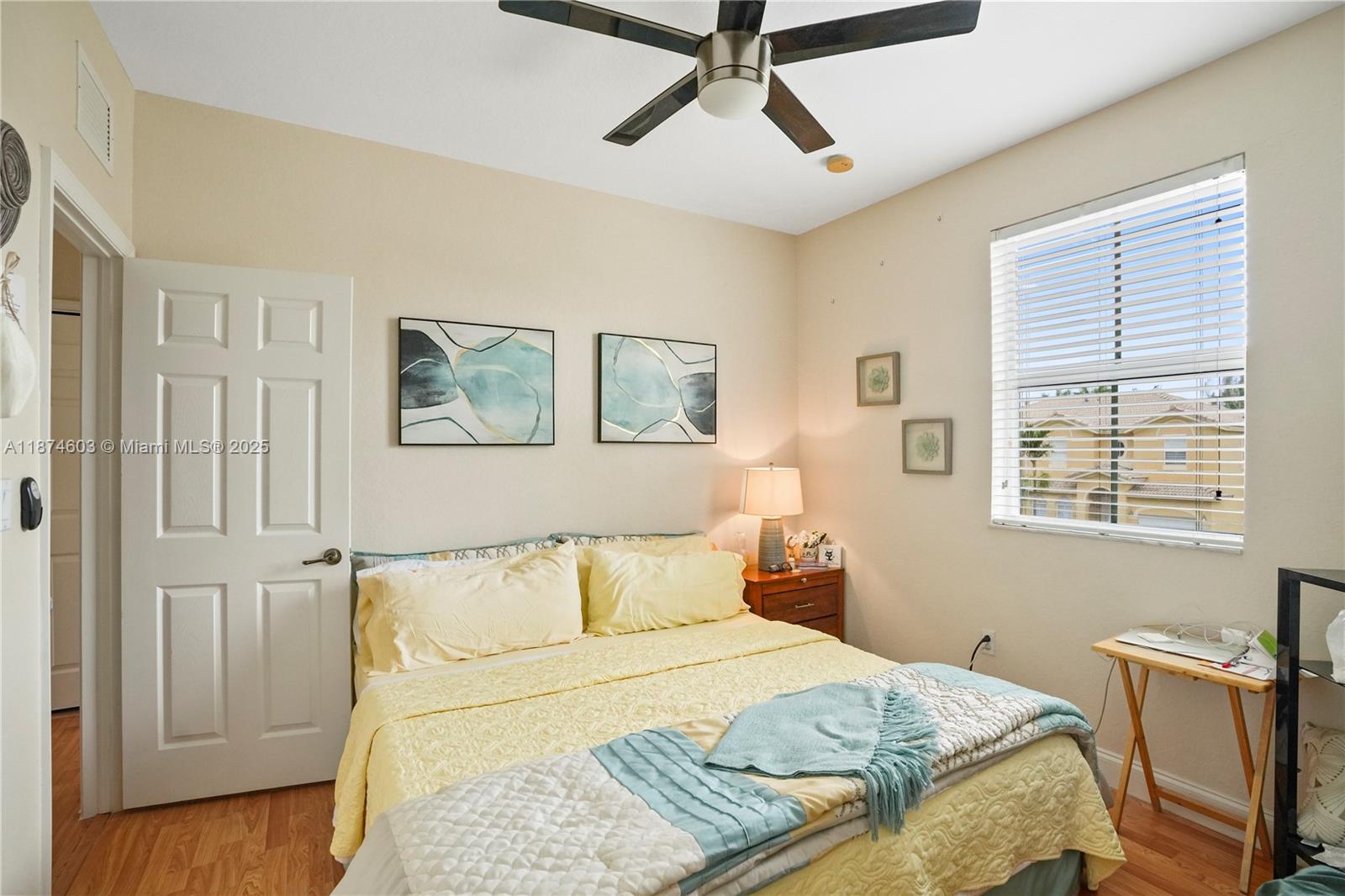 CENTURY BREEZE - Residential