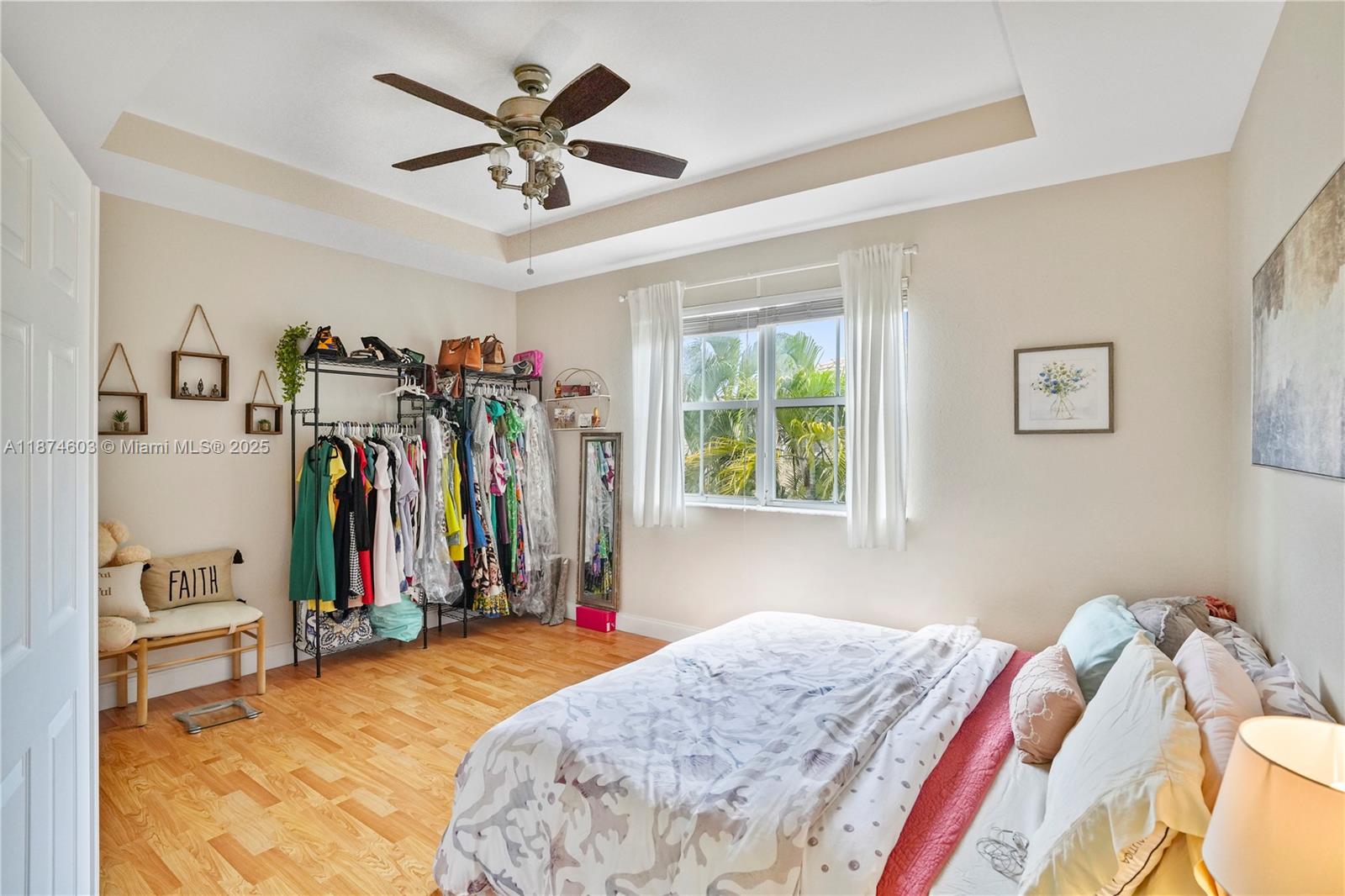 CENTURY BREEZE - Residential