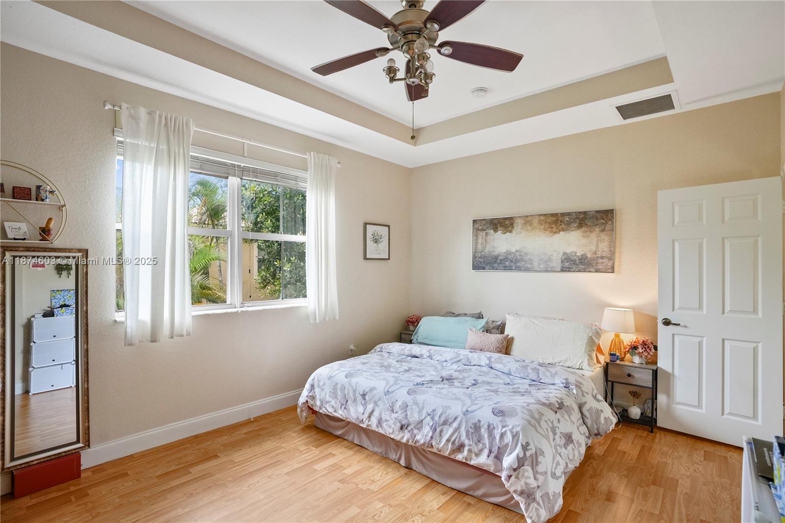 CENTURY BREEZE - Residential