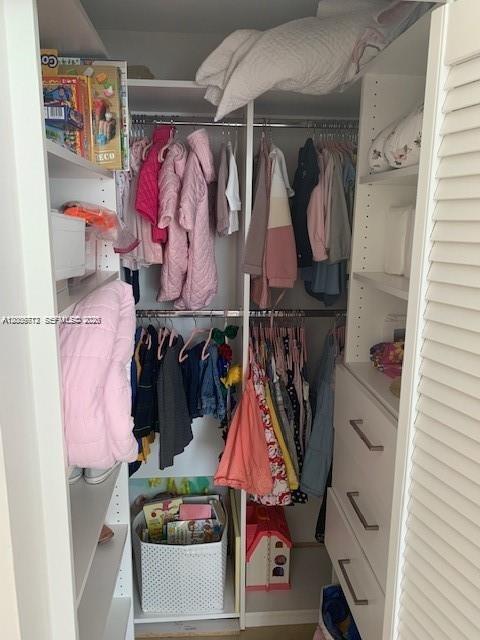 BRICKELL ON THE RIVER N T - Residential Lease