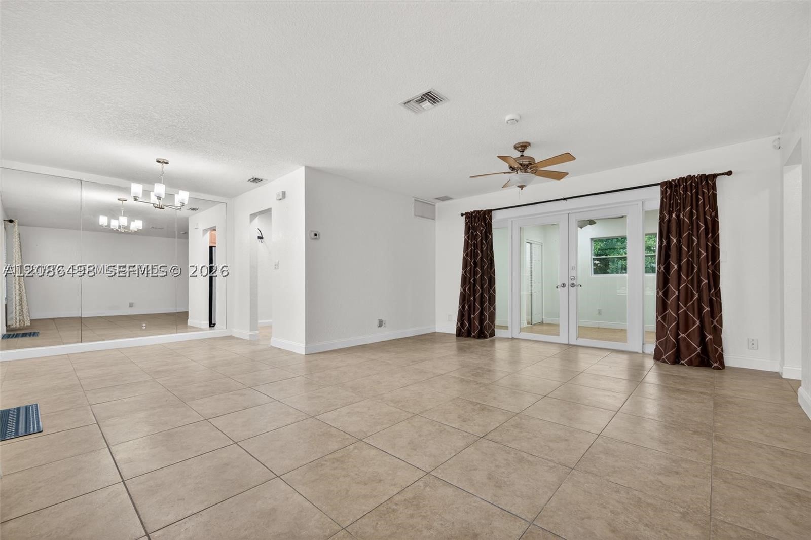 5340 NE 17th Ter 1