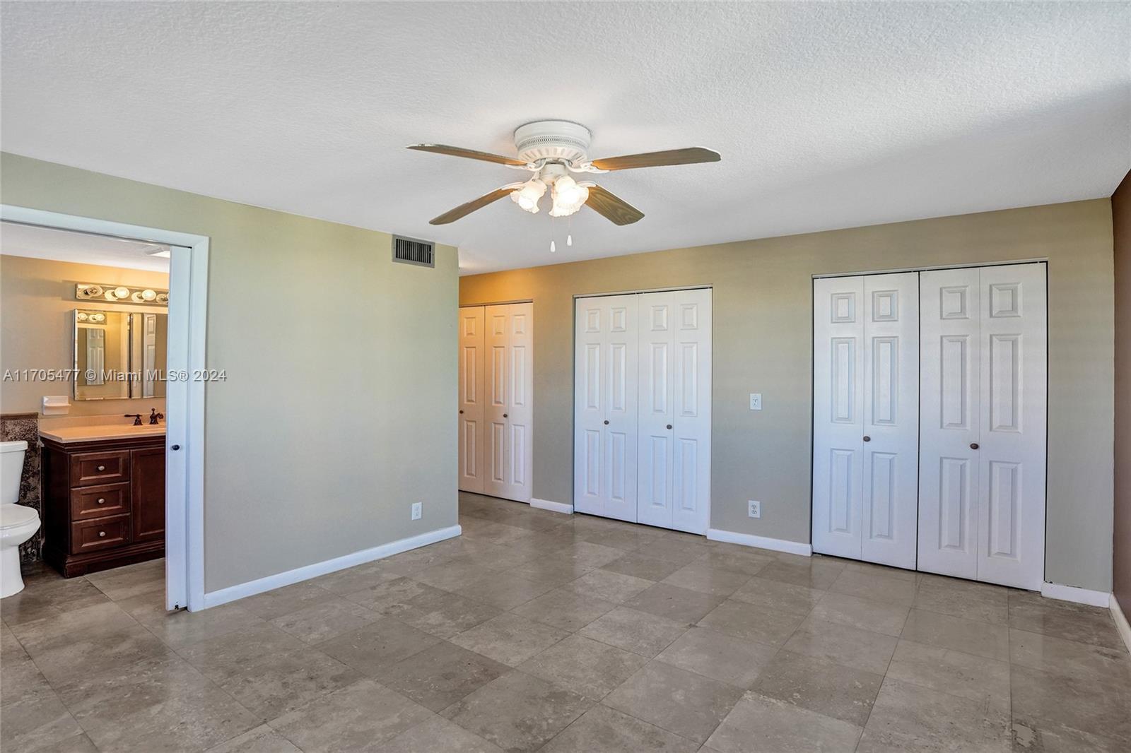 MEADOWBROOK LAKES VIEW CO - Residential