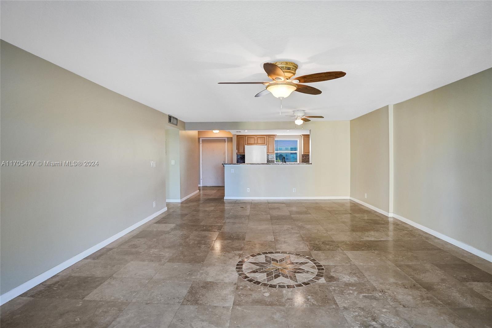 MEADOWBROOK LAKES VIEW CO - Residential