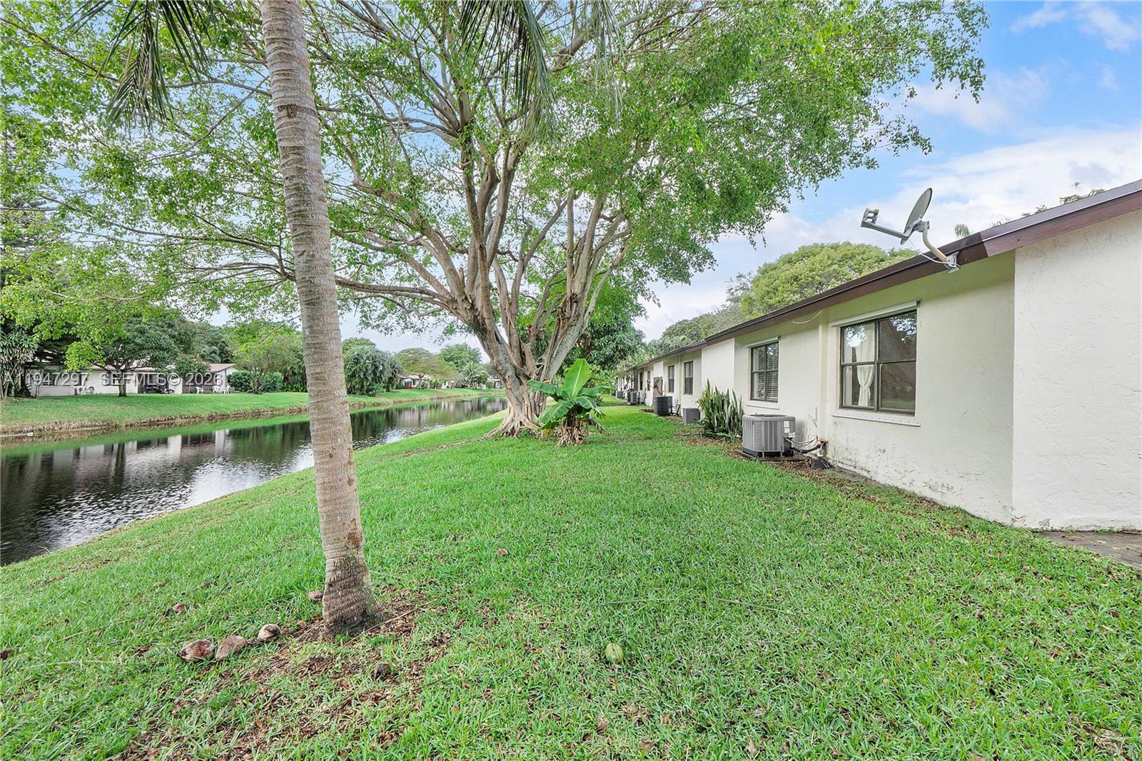 VENETIAN LAKES CONDO - Residential